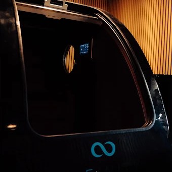 Hyperbaric oxygen chamber pod